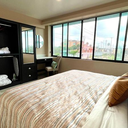 Luxury Condo Downtown Росарито Екстериор снимка