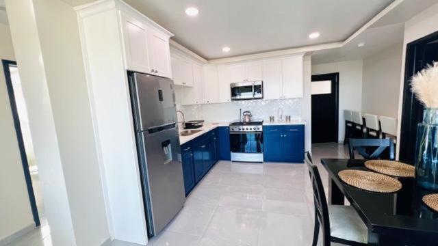 Luxury Condo Downtown Росарито Екстериор снимка