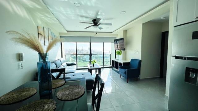 Luxury Condo Downtown Росарито Екстериор снимка