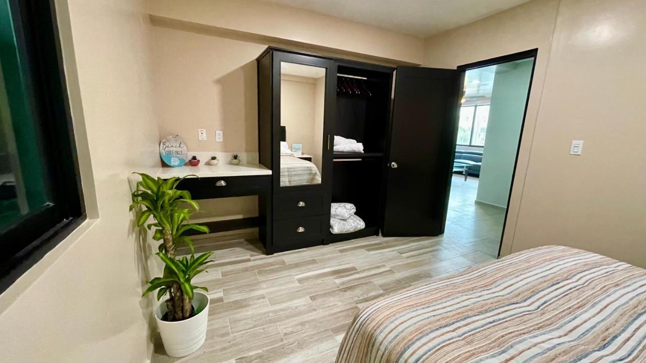 Luxury Condo Downtown Росарито Екстериор снимка