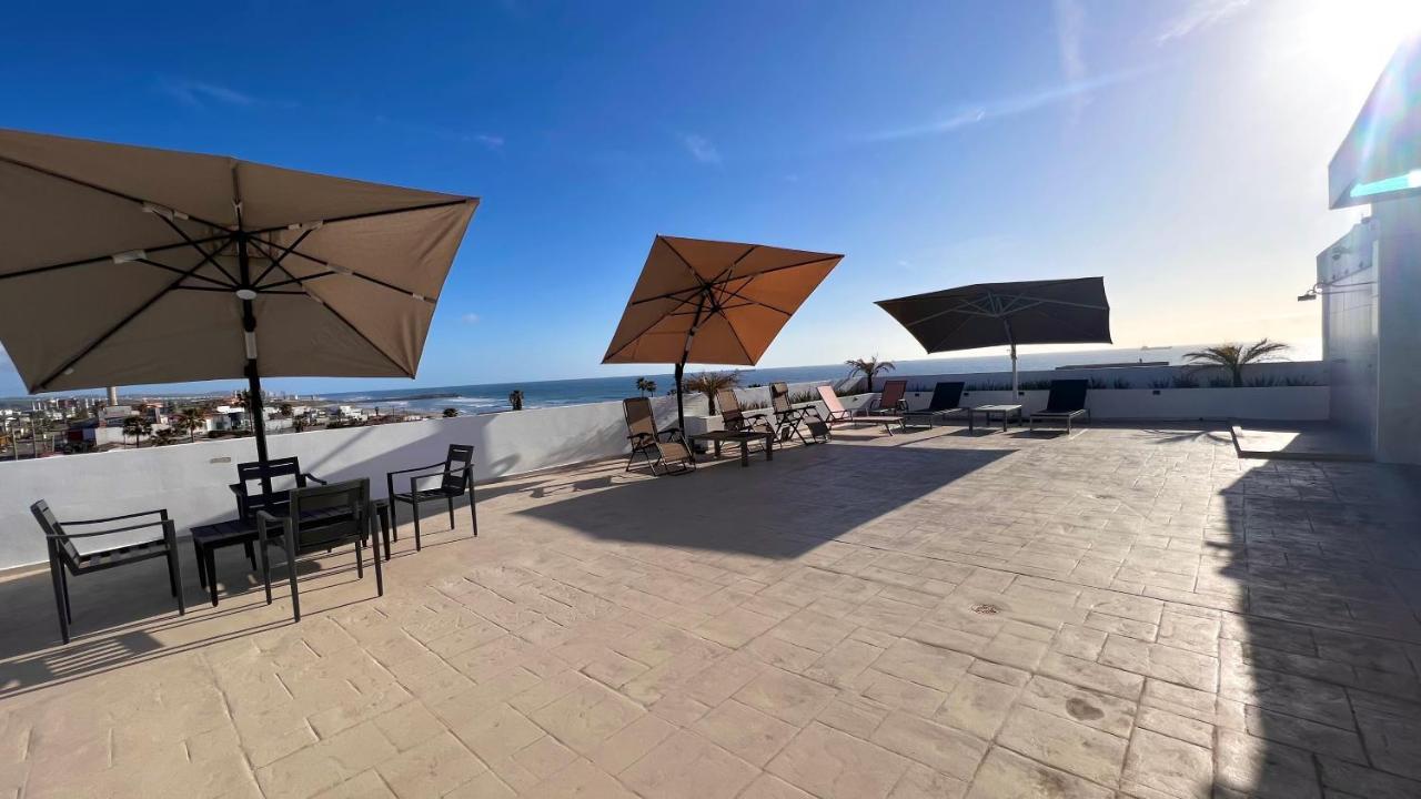 Luxury Condo Downtown Росарито Екстериор снимка
